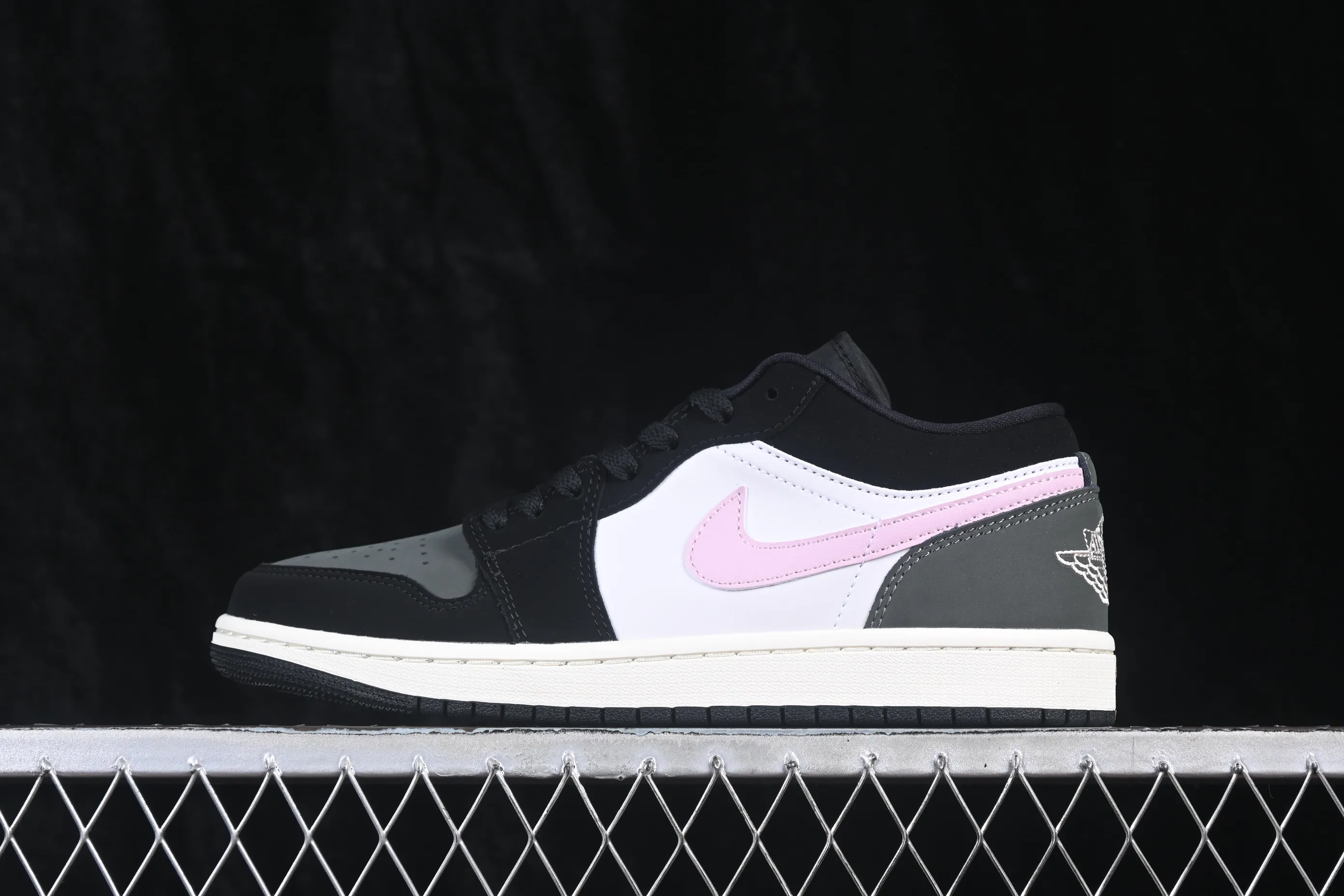 All categories Air Jordan Jordan series basketball shoes Air Jordan 1 Low G version pure original Air Jordan 1 Low AJ1 Joe 1 black gray purple low-top retro culture basketball shoes II3788-003